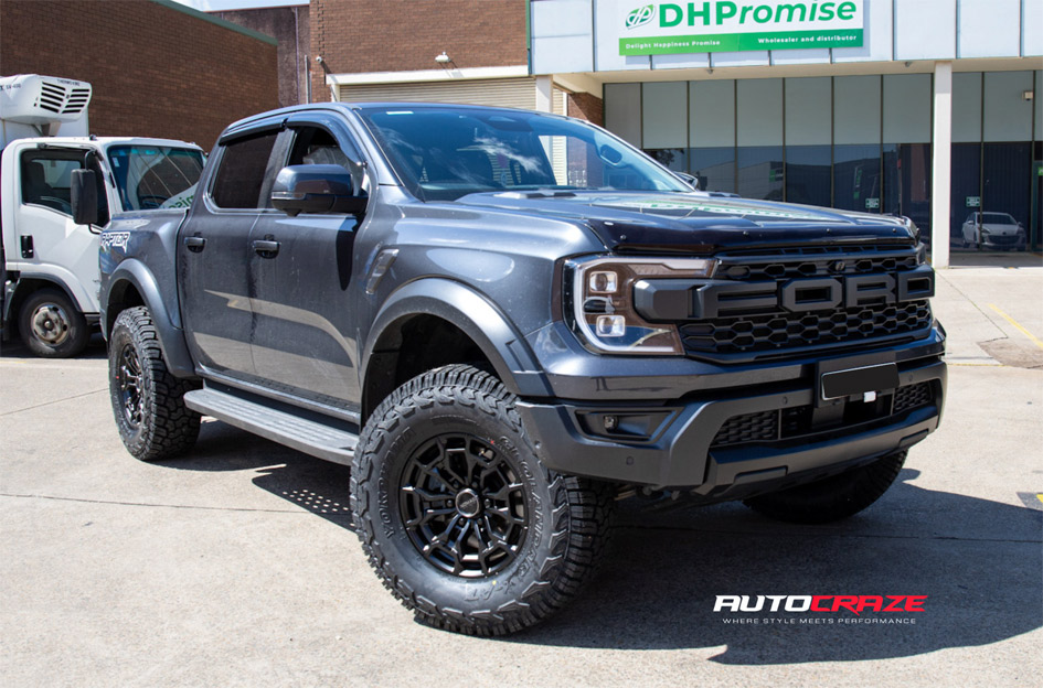 FORD RANGER RAPTOR NEXT GEN NOMAD N162 GLOSS BLACK DARK TINT
