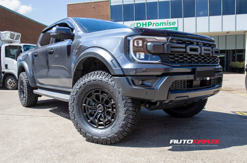 FORD RANGER RAPTOR NEXT GEN NOMAD N162 GLOSS BLACK DARK TINT