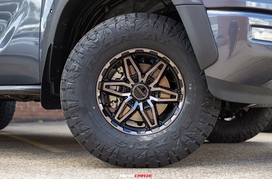 FOTON TUNLAND V9 NOMAD N232 GLOSS BLACK DARK TINT