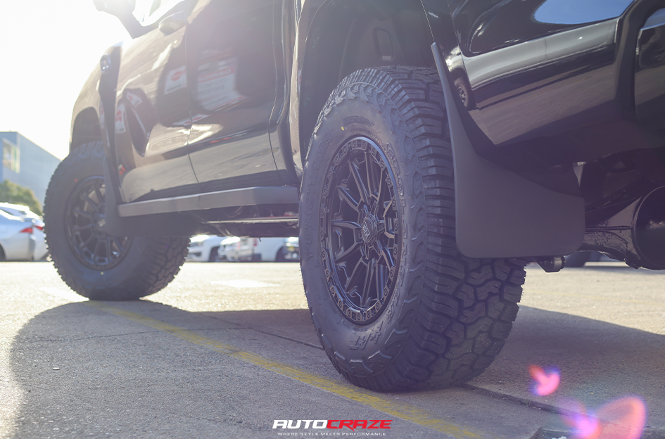 FOTON TUNLAND V7 KING WARRIOR SATIN BLACK
