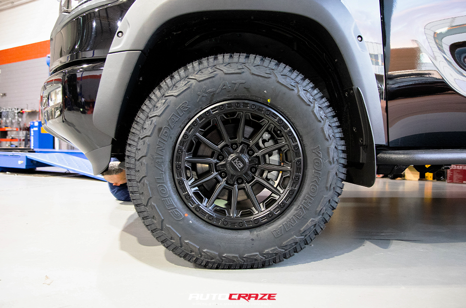 FOTON TUNLAND V9 KING WARRIOR SATIN BLACK