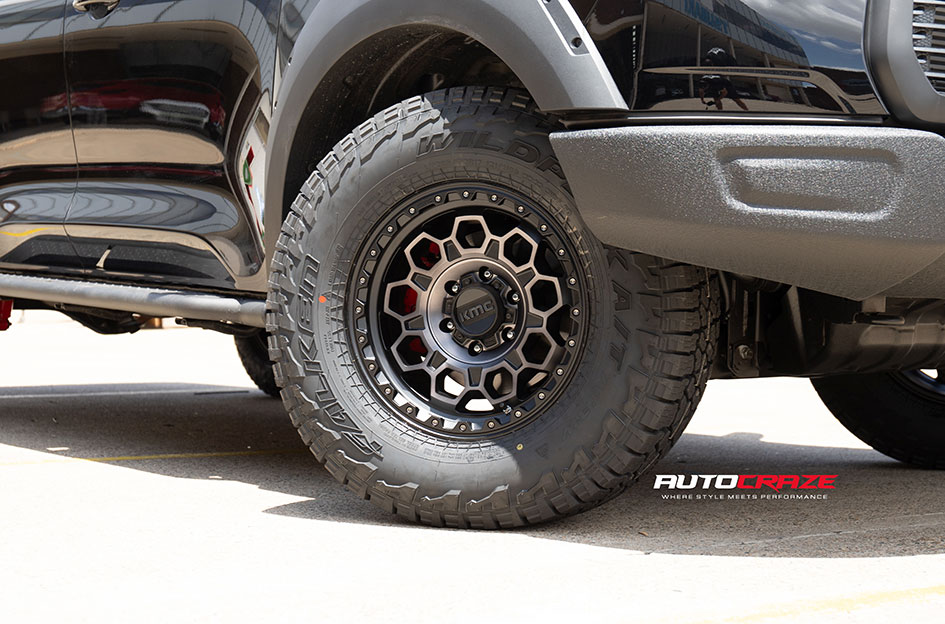 GWM CANNON KMC TREK  SATIN BLACK GRAY TINT