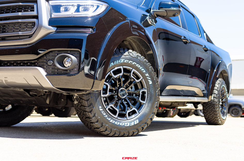 GWM CANNON NOMAD N162 GLOSS BLACK DARK TINT