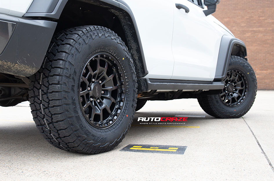 GWM TANK 300 KMC SUMMIT SATIN BLACK