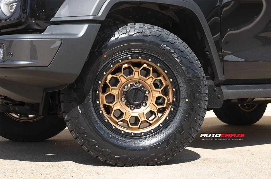 GWM TANK 300 KMC TREK MATTE BRONZE W/ BLACK LIP
