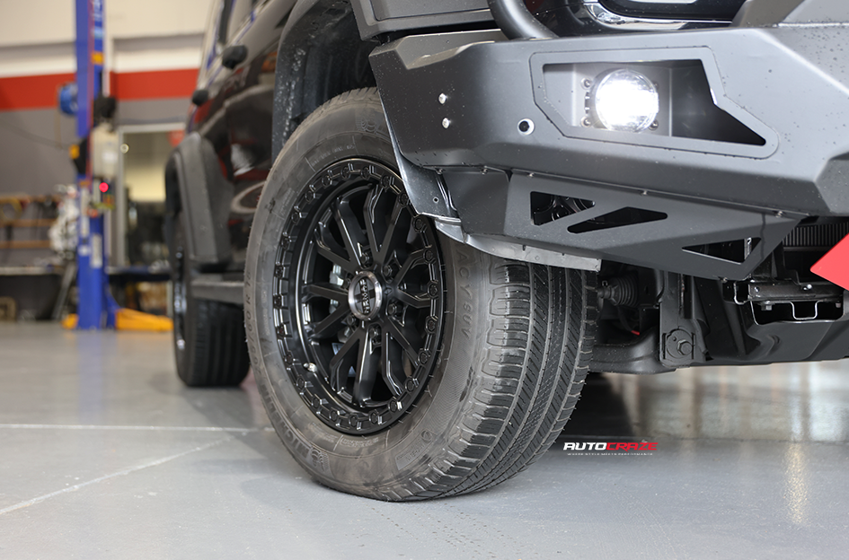 GWM TANK 300 NOMAD N133 SATIN BLACK