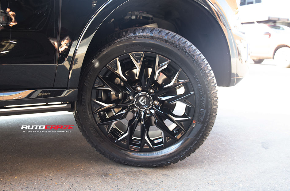 GWM TANK 500 FUEL FLAME GLOSS BLACK MILLED