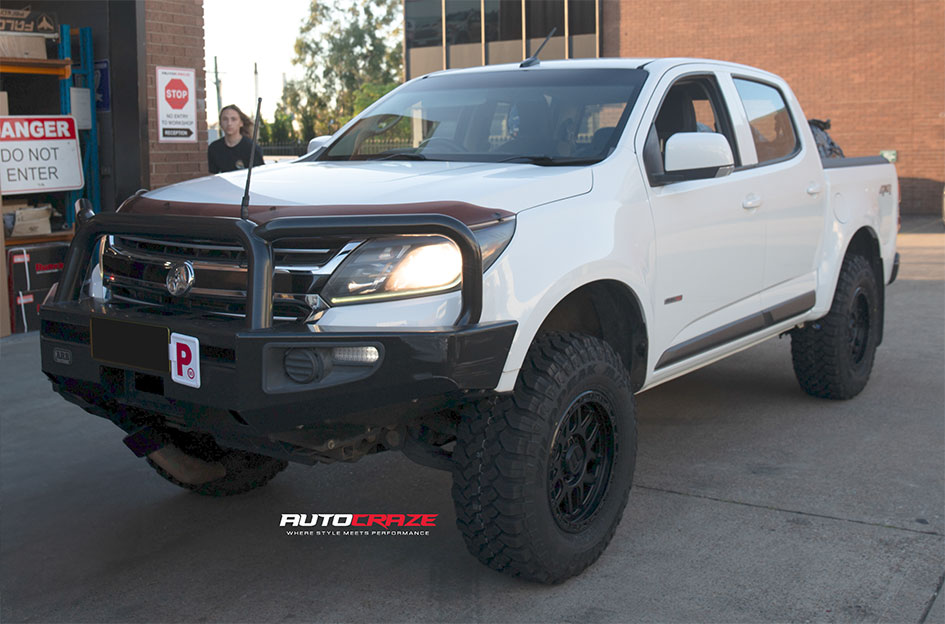HOLDEN COLORADO KMC KM544 MESA SATIN BLACK