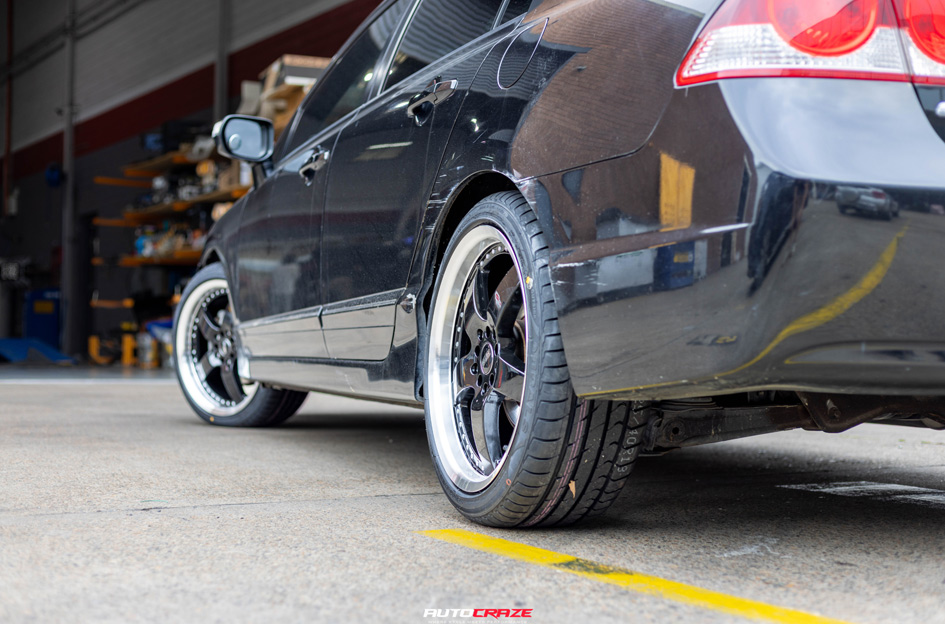 HONDA CIVIC CSA BERETTA GLOSS BLACK W/ MACHINED LIP