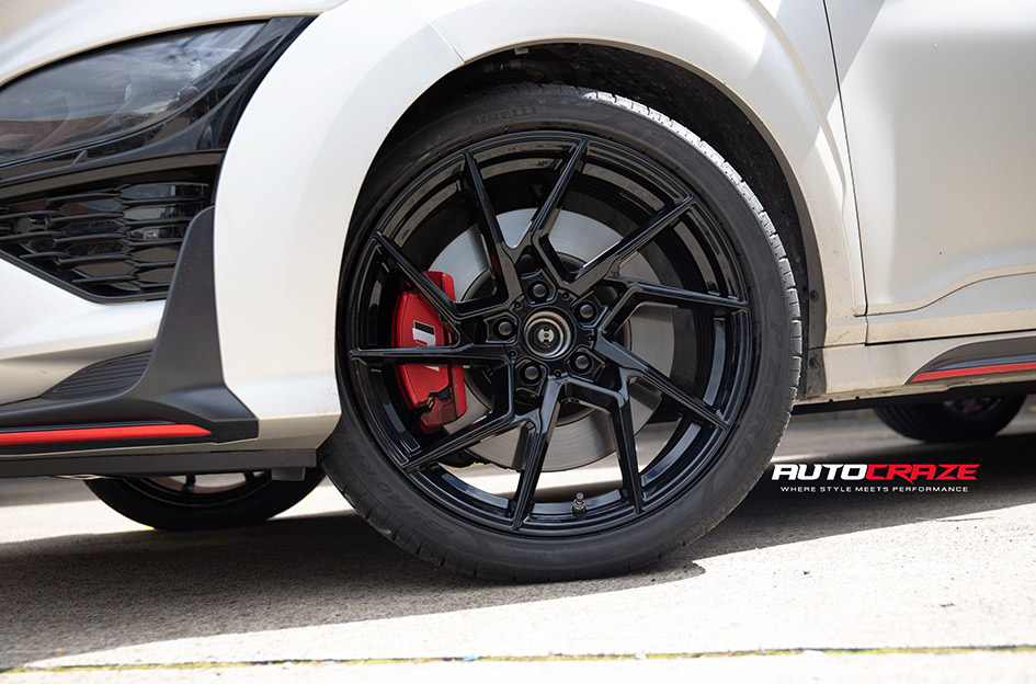 HYUNDAI KONA KING VORTEX GLOSS BLACK 
