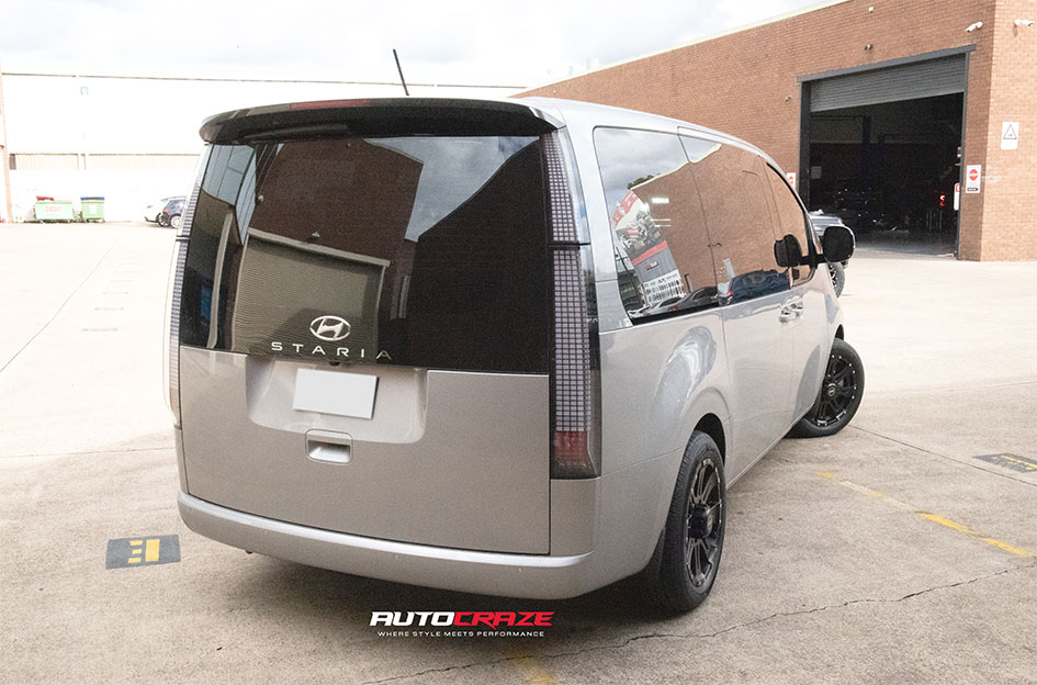 HYUNDAI STARIA CSA RAPTOR SATIN BLACK