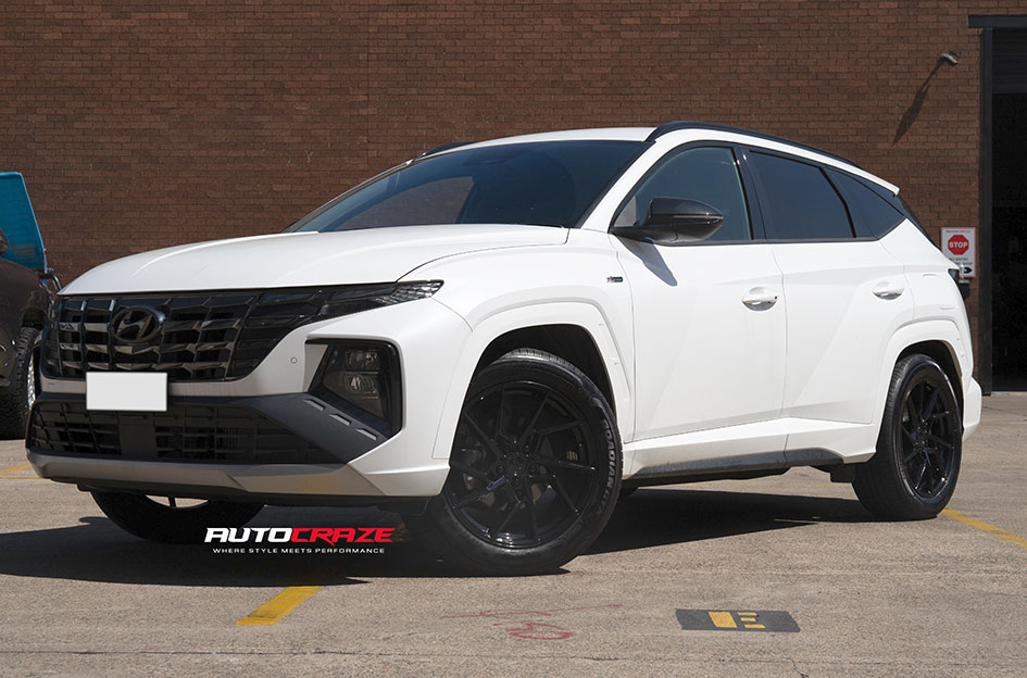 HYUNDAI TUCSON KING VORTEX GLOSS BLACK 