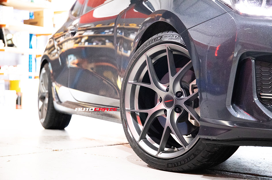 HYUNDAI VELOSTER MASON ZR3 GUNMETAL 