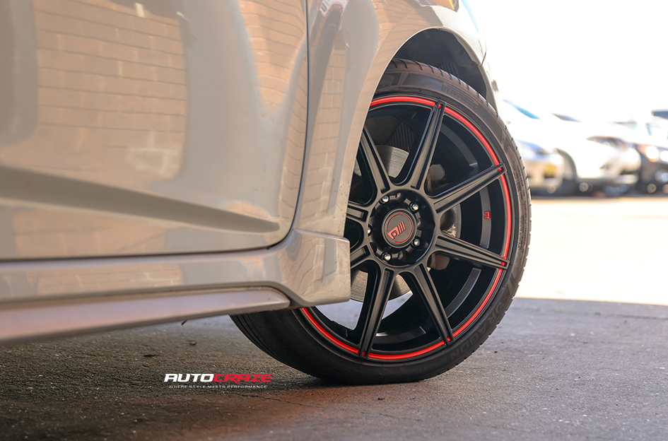 HYUNDAI VELOSTER MOTEGI MR142 SATIN BLACK WITH RED STRIPE