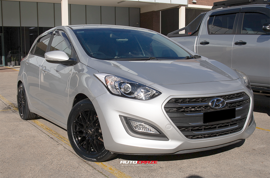 HYUNDAI I30 CSA HOTWIRE GLOSS BLACK