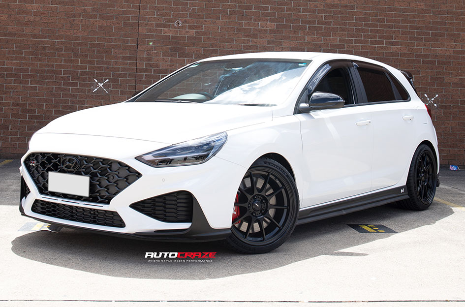 HYUNDAI I30 KONIG DEKAGRAM MATTE BLACK