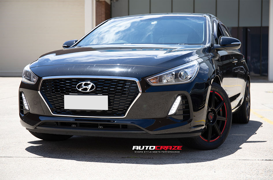 HYUNDAI I30 MOTEGI MR142 SATIN BLACK WITH RED STRIPE