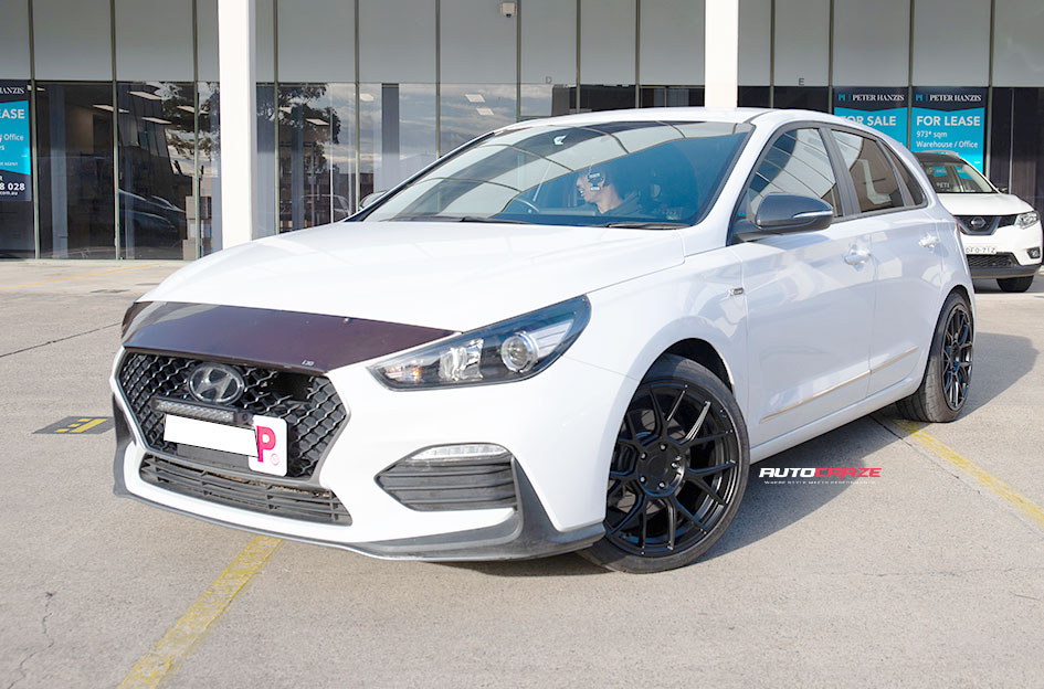 HYUNDAI I30 MOTEGI MR147 SATIN BLACK 