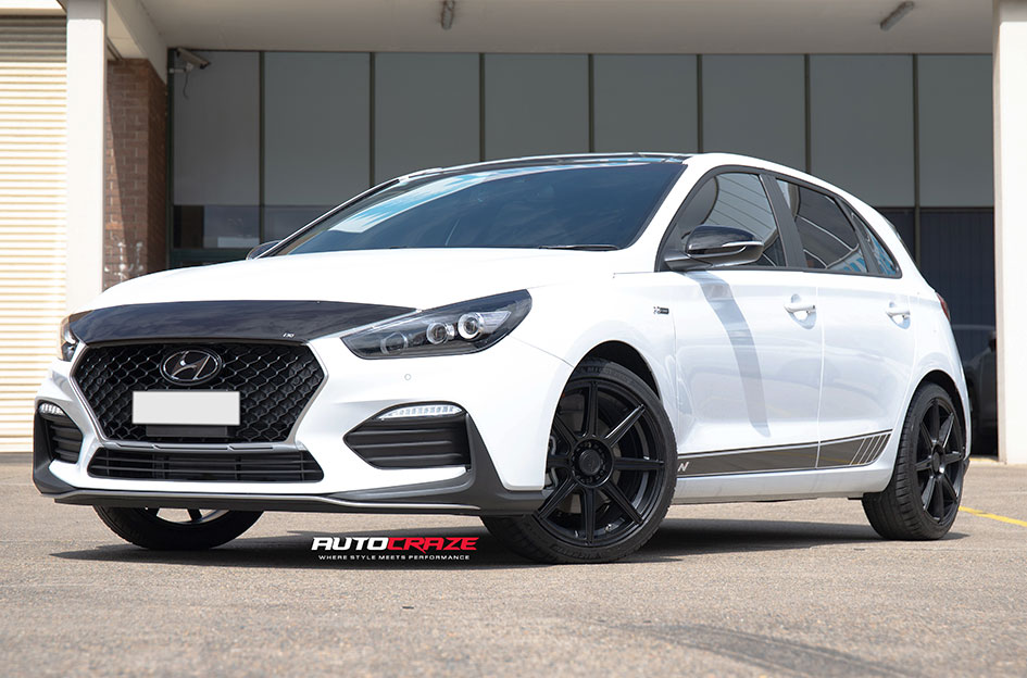 HYUNDAI I30 MOTEGI MR142 SATIN BLACK
