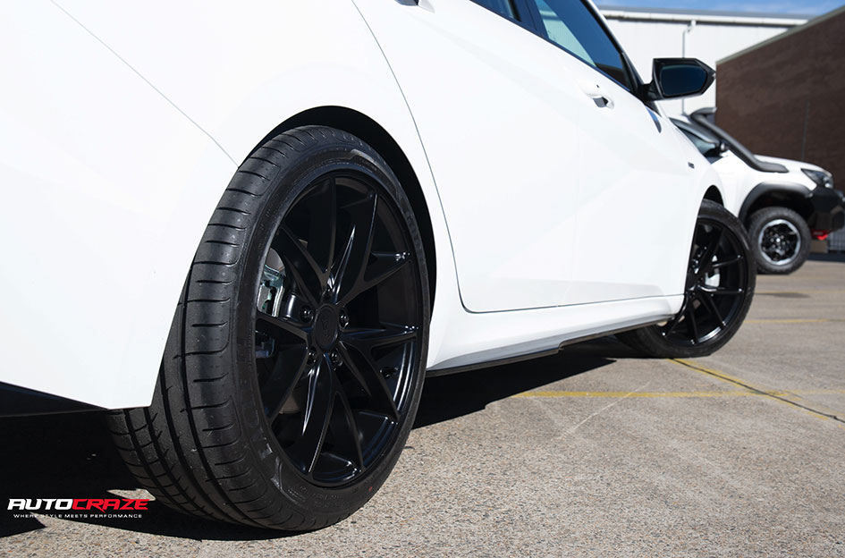 HYUNDAI I30 NICHE MISANO MATTE BLACK 