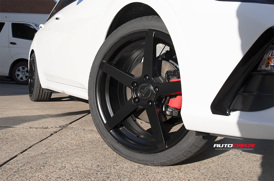 HYUNDAI I30 KING HOSTILE GLOSS BLACK