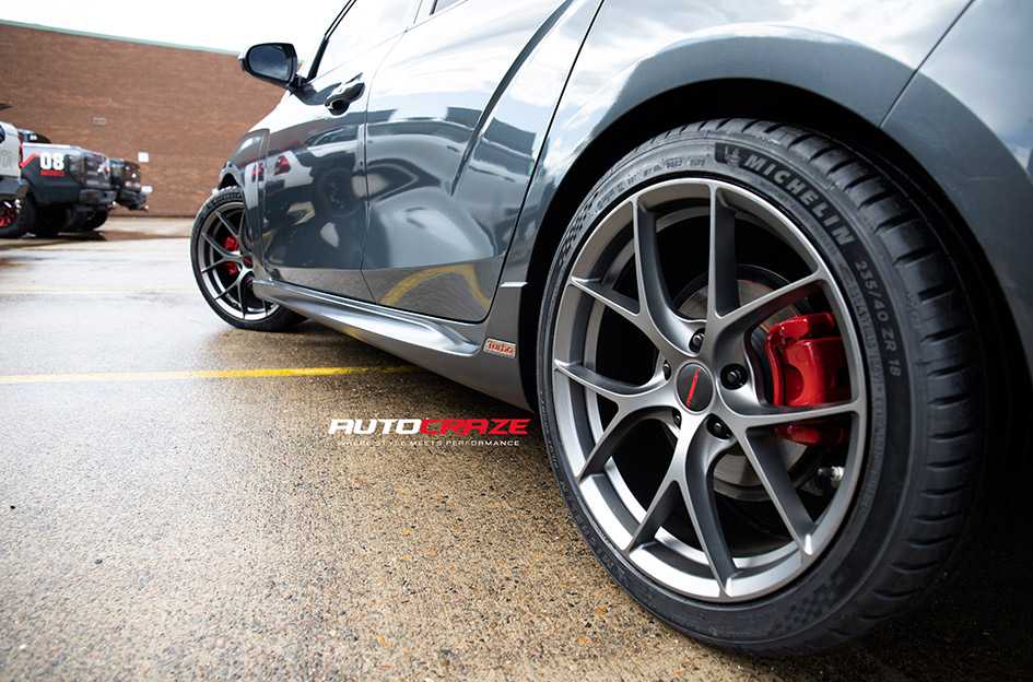 HYUNDAI VELOSTER MASON ZR3 GUNMETAL 