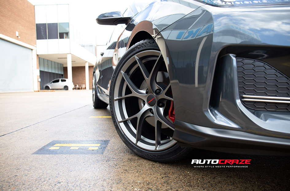 HYUNDAI VELOSTER MASON ZR3 GUNMETAL 