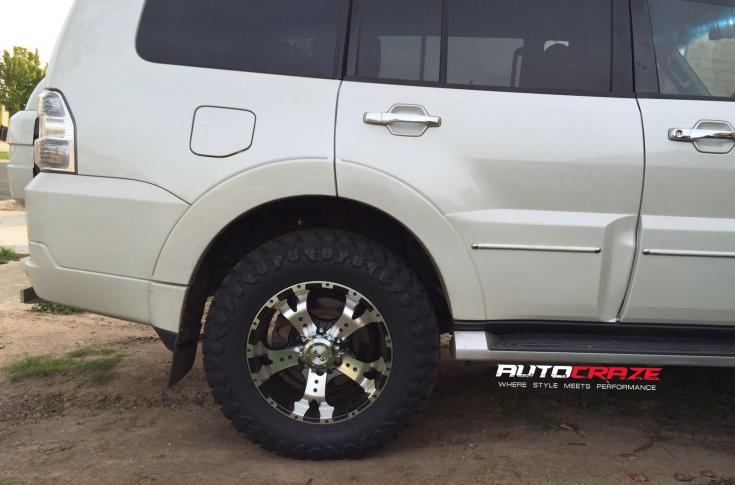 TOYOTA-PRADO-JACKAL-BLACK-MACHINED-FACE