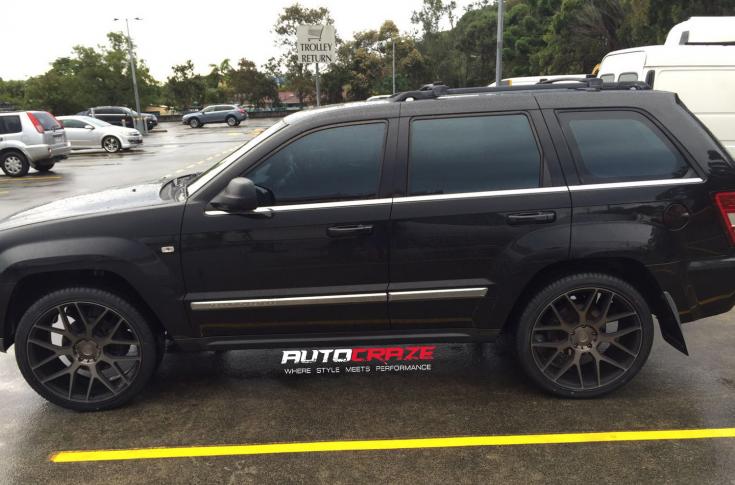 JEEP-GRAND-CHEROKEE-INTAKE-MATTE-BLACK-TINTED-FACE