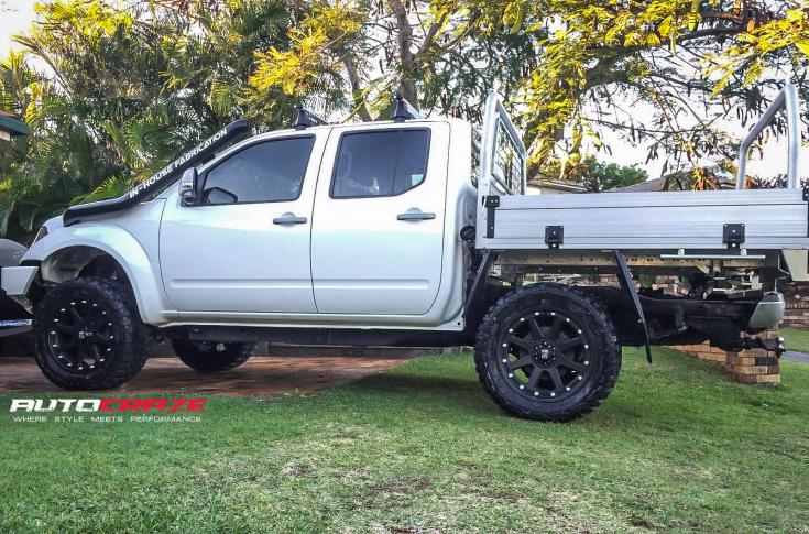 NISSAN NAVARA ADDICT MATTE BLACK