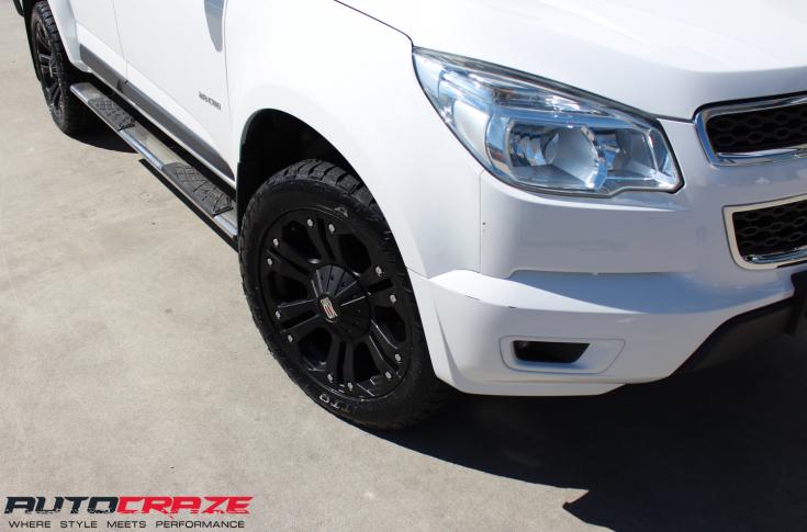 HOLDEN COLORADO MONSTER XD MATTE BLACK