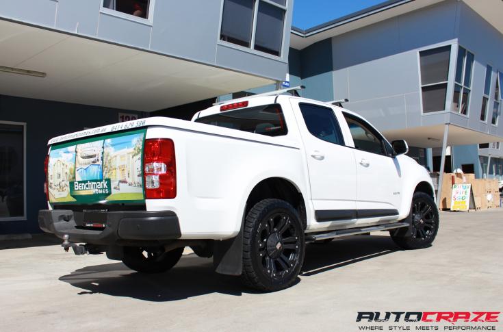 HOLDEN COLORADO MONSTER XD MATTE BLACK