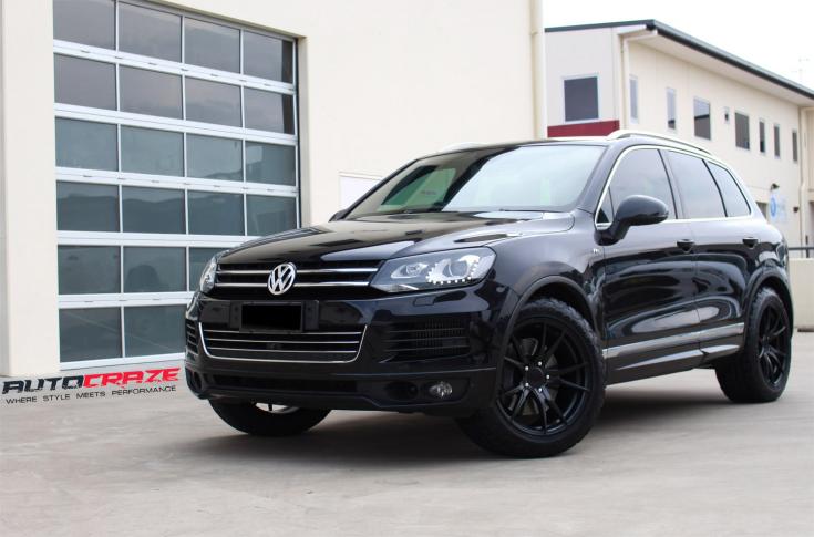 VOLKSWAGEN TOUAREG SF06 SATIN BLACK