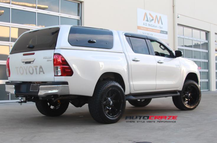 TOYOTA HILUX N80 4WD COUPLER GLOSS BLACK