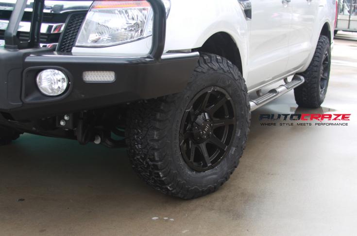 FORD-RANGER-T05-SATIN-BLACK