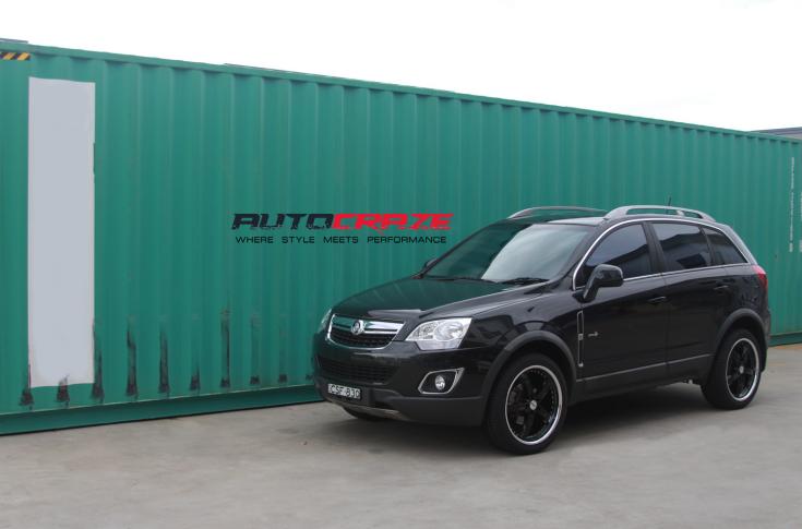 HOLDEN CAPTIVA JARAMA GLOSS BLACK POLISH LIP