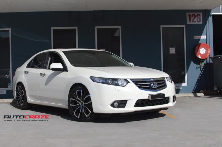 HONDA-ACCORD-ULTIMATE-MATTE-BLACK-OR-POLISH-ACCENTS