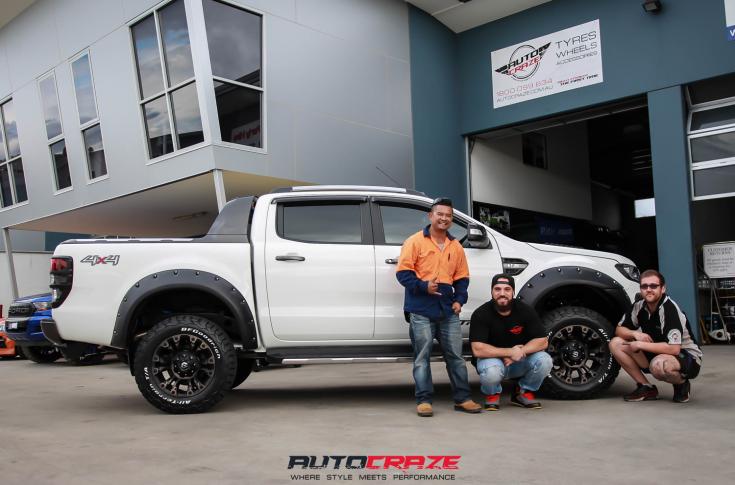 FORD-RANGER-VAPOR-BLACK-MACHINED-WITH-DARK-TINT