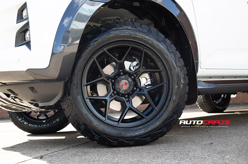 ISUZU DMAX NOMAD SABBATH MATTE BLACK 