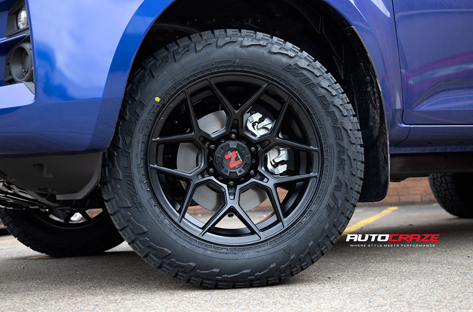 ISUZU DMAX NOMAD SABBATH MATTE BLACK 