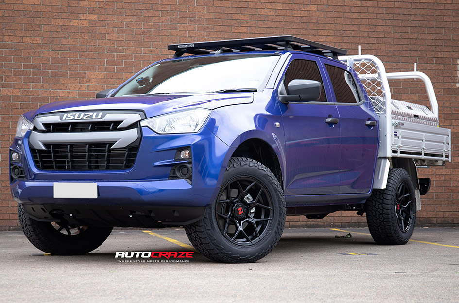 ISUZU DMAX NOMAD SABBATH MATTE BLACK 