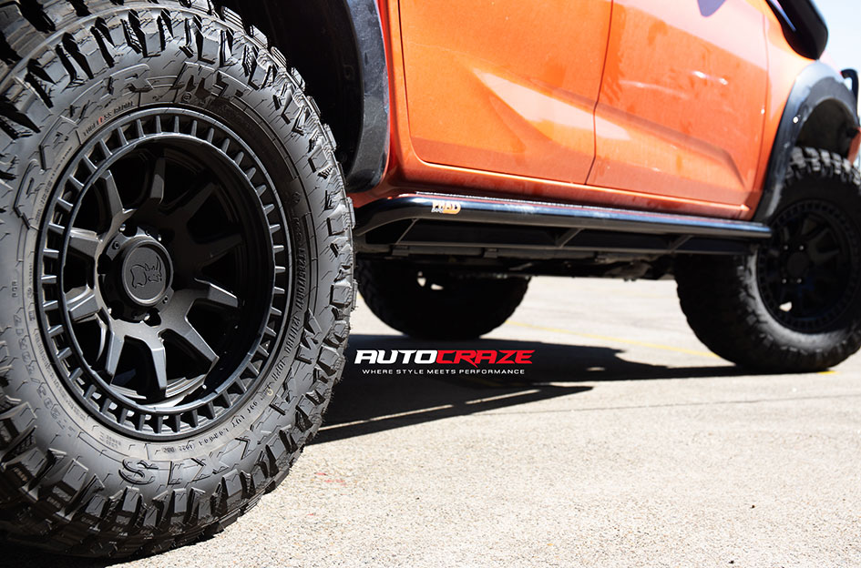 ISUZU DMAX BLACK RHINO CALICO MATTE BLACK 