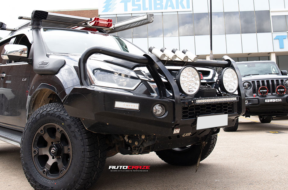ISUZU DMAX FUEL BEAST BLACK & MACHINED WITH DARK TINT
