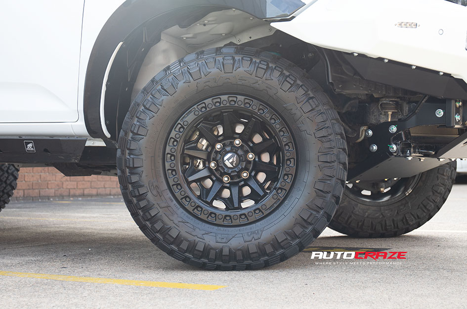 ISUZU DMAX FUEL COVERT MATTE BLACK