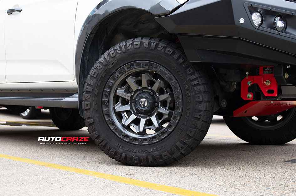 ISUZU DMAX FUEL COVERT MATTE GUN METAL BLACK RING