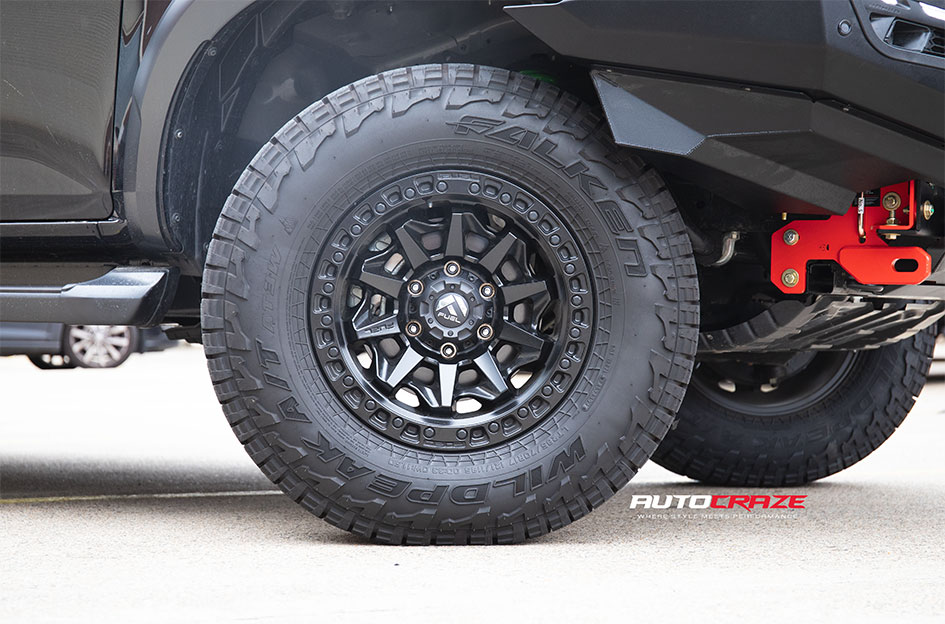 ISUZU DMAX FUEL COVERT MATTE BLACK