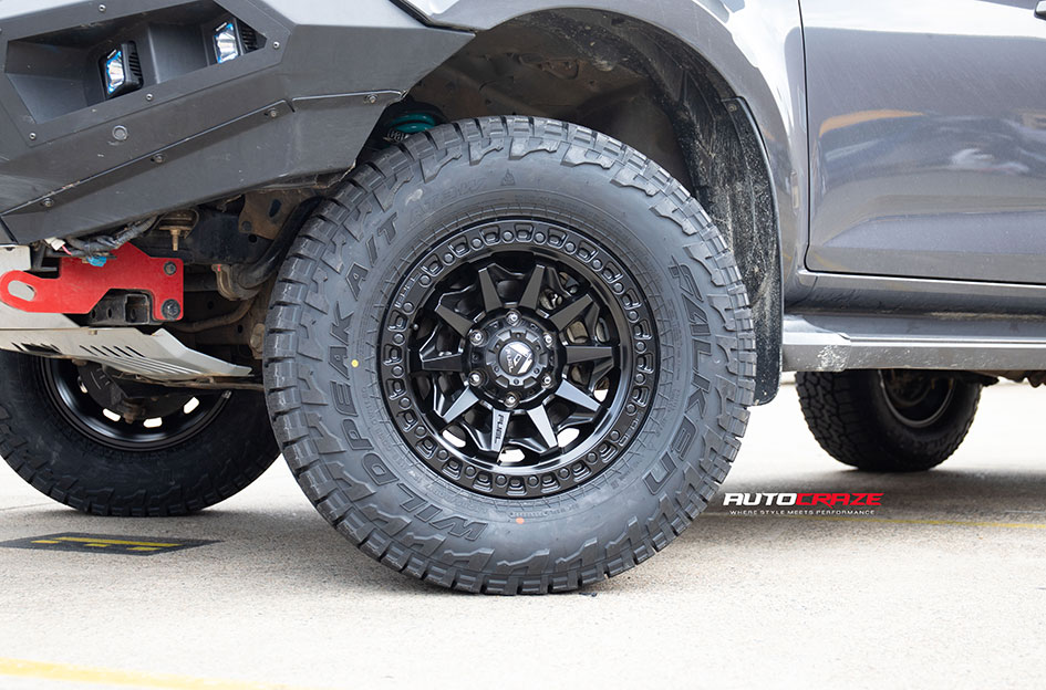 ISUZU DMAX FUEL COVERT MATTE BLACK