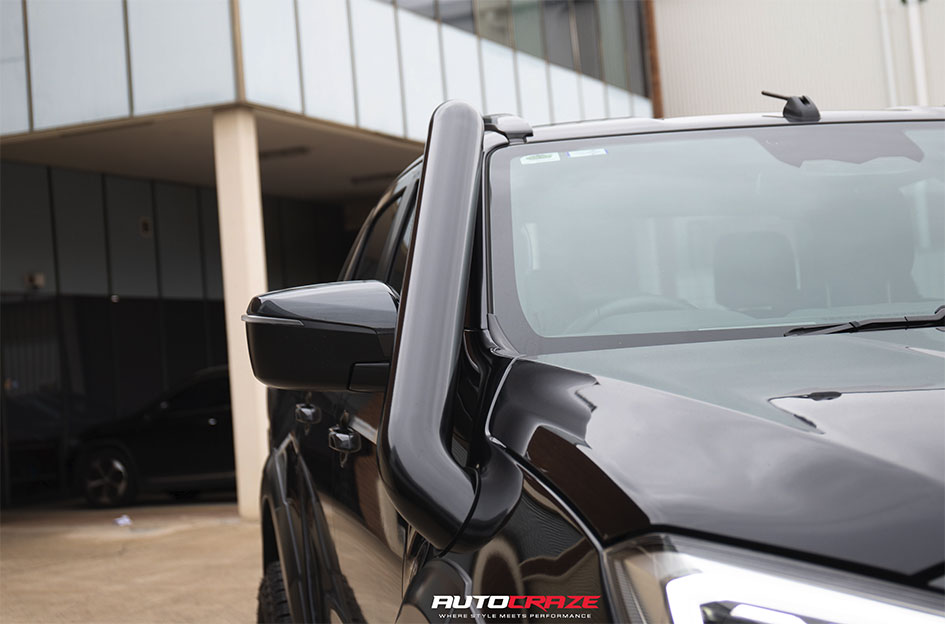 ISUZU DMAX FUEL COVERT MATTE BLACK
