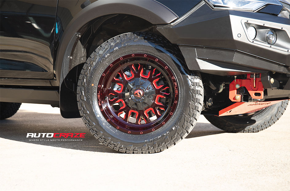 ISUZU DMAX FUEL STROKE GLOSS BLACK RED TINT