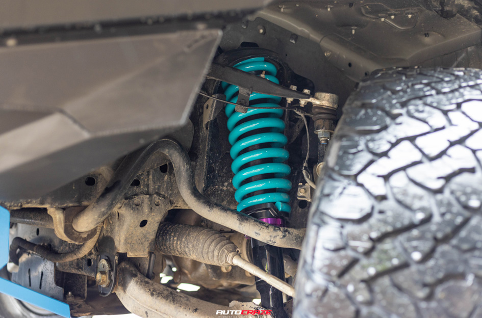 ISUZU D-MAX FUEL TALON BLACKOUT